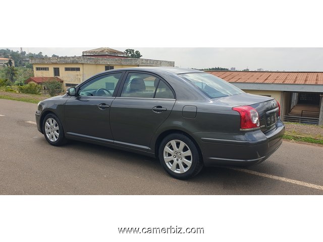 2009 Toyota Avensis à vendre à Yaoundé. Boite Manuelle - 24095