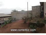 MAISON A VENDRE EN FACE NOUVEAU CAMP SIC ET STADE PAUL BIYA OLEMBE - 2477