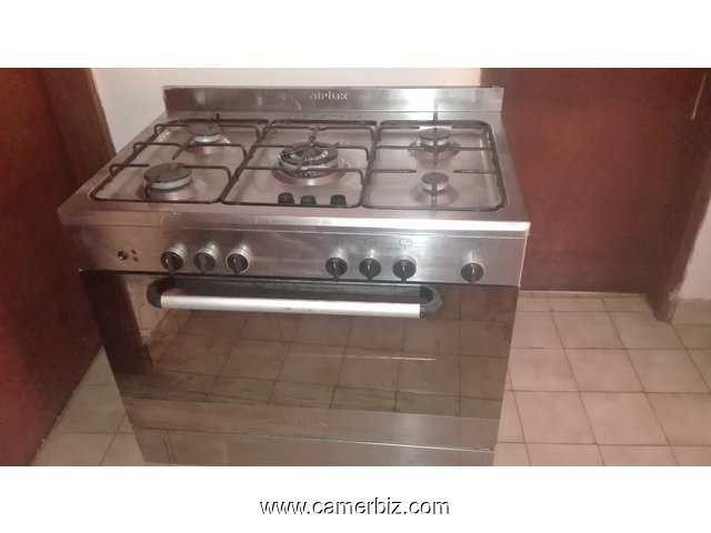 Cuisinière 5 foyers  - 2480