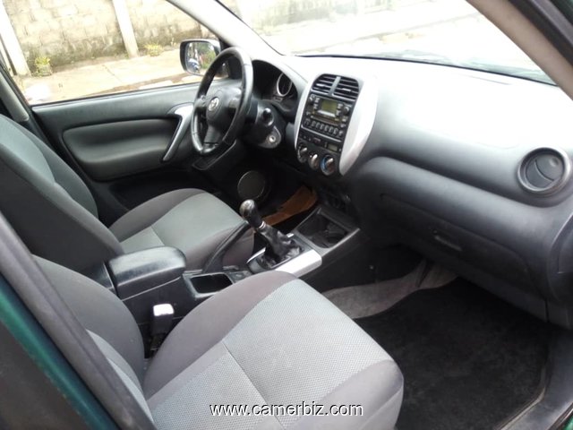 Toyota rav4 Manuelle 2003/2005 occasion europe a Yaounde - 24986