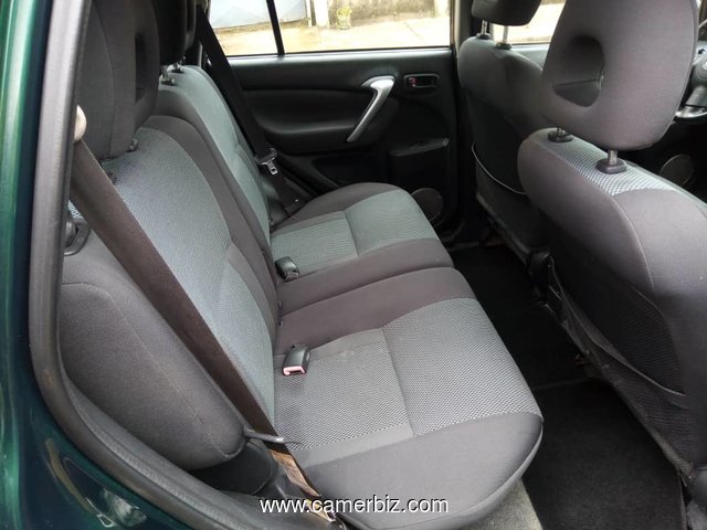 Toyota rav4 Manuelle 2003/2005 occasion europe a Yaounde - 24986