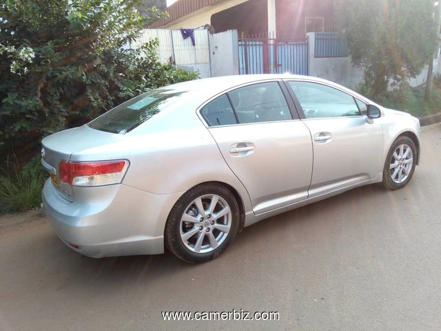 Toyota Avensis 2009/2010 Automatic occasion europe a Yaounde - 24987