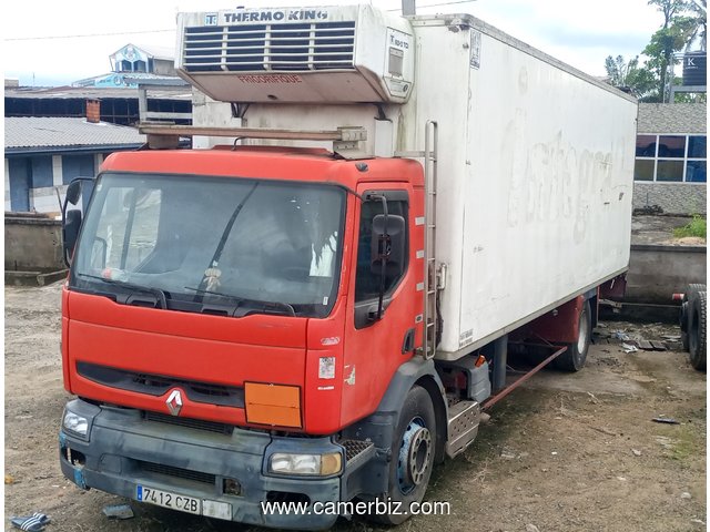  9,700,000FCFA-CAMION FRIGORIFIQUE RENAULT TCI-VERSION 2001 OCCASION DE LA FRANCE ! - 25124