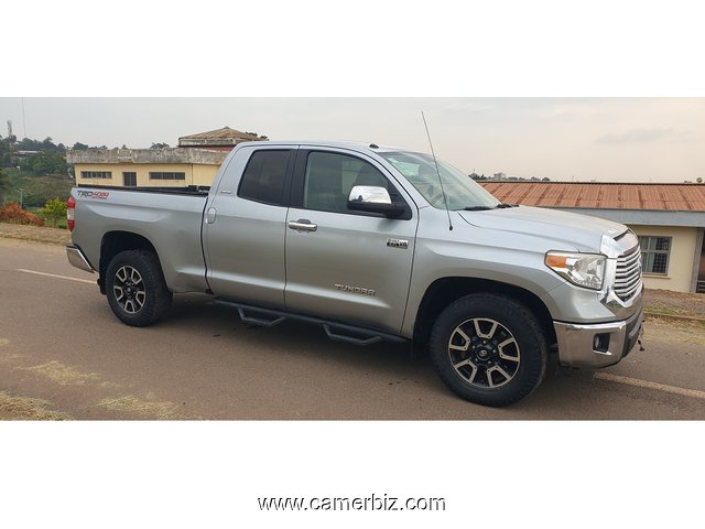 2015 Toyota TUNDRA 4WD Automatique double cabin. YAOUNDE.  - 25512