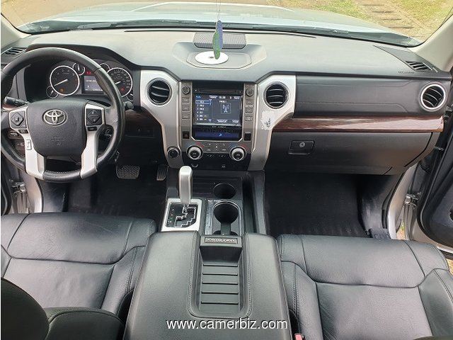 2015 Toyota TUNDRA 4WD Automatique double cabin. YAOUNDE.  - 25512