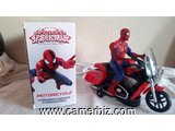 Spiderman sur une Moto -- jouet pour enfant avec musique sons et lumières -- petit modèle - 25520