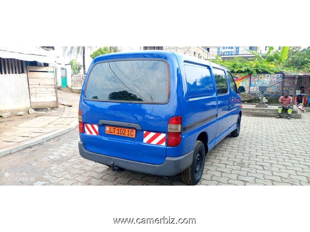  4,800,000FCFA-BUS-FOURGON-TOYOTA HIACE-FOURGON-VERSION 2000-OCCASION DU CAMEROUN-EN PARFAIT - 25539