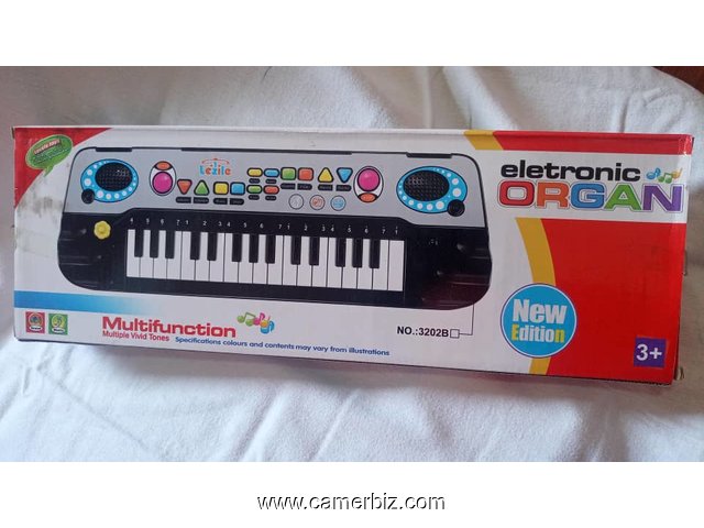 Piano electronique pour enfants avec multifonctions. Modèle electronic MORGAN - 2022 - 25813