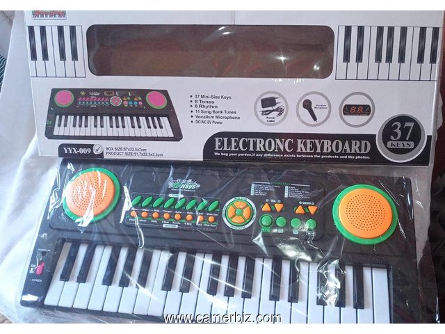 Piano electronique musical de 37 touches avec Microphone. Modèle YYX-009 - 2022 - 25814