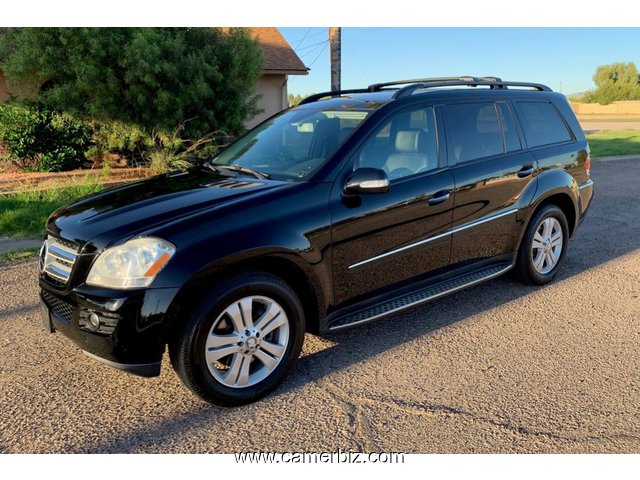 2009 Mercedes GL 450 - 7 PLACES - 4x4 with 2 Televisions - 25986