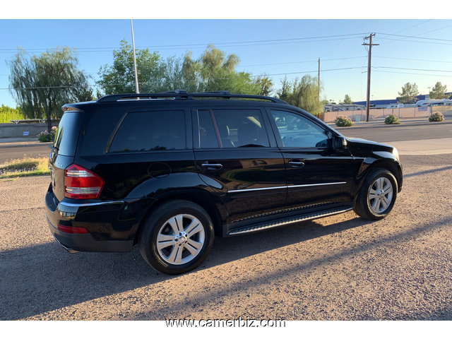 2009 Mercedes GL 450 - 7 PLACES - 4x4 with 2 Televisions - 25986