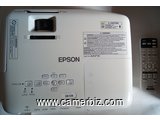 Vidéo projecteur Epson EB S-18 - 2705