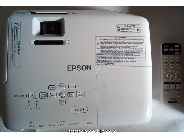 Vidéo projecteur Epson EB S-18 - 2705