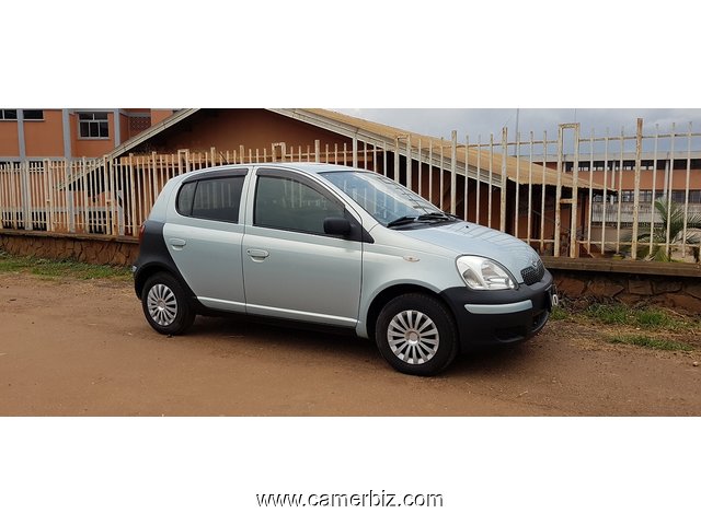 Jolie 2005 Toyota Yaris Automatique Full Option avec 4WD a Vendre - 2737