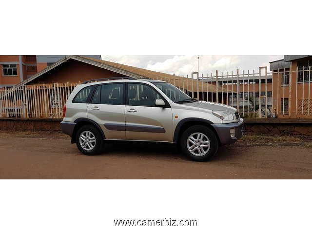 2004 Toyota Rav4 Full Option Avec 4WD a Vendre. - 2788