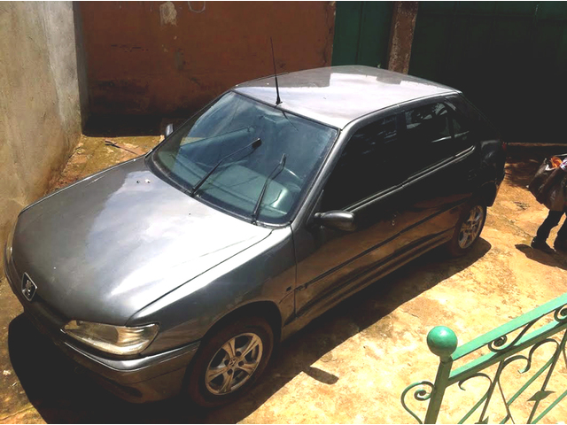 Peugeot 106 à vendre - 301