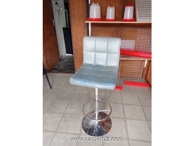 Chaise pour bureau, salon coiffure et autres - Douala - 30172