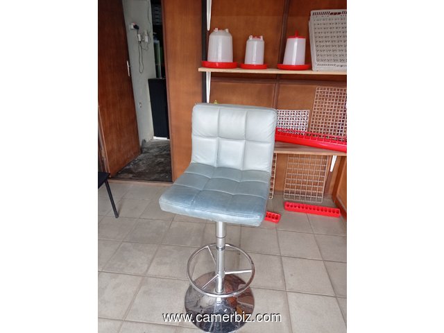 Chaise pour bureau, salon coiffure et autres - Douala - 30172