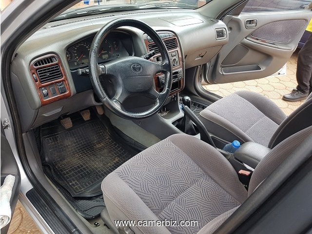 Modele 2000 Toyota Avensis - Full Option a Vendre. - 3054