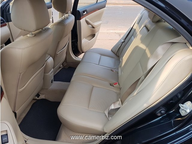 Belle 2007 Toyota Avensis Automatique Avec Chaises en cuir Full Option A Vendre. - 3061