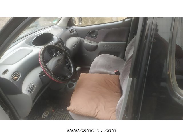 belle yaris verso a vendre - 31718