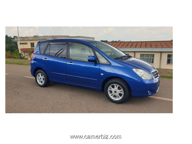 2005 Toyota Corolla Spacio Automatique avec 7 Places. - 31946