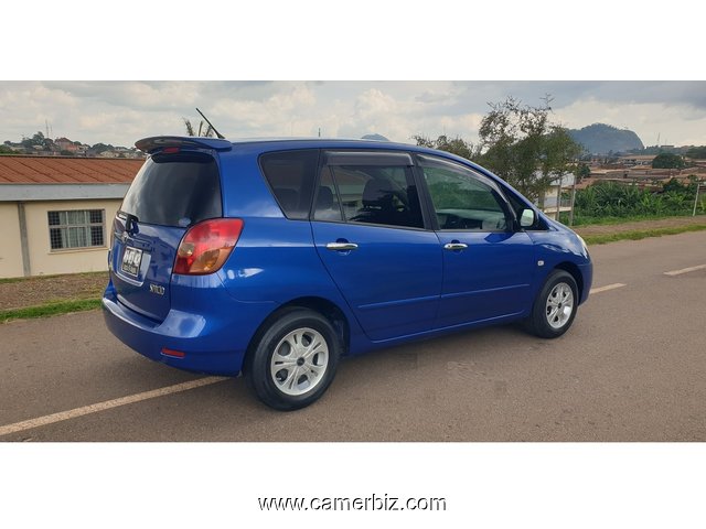 2005 Toyota Corolla Spacio Automatique avec 7 Places. - 31946