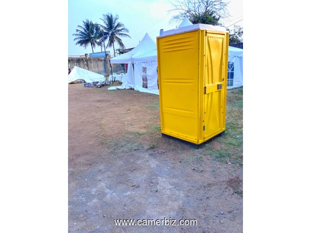 Location Toilettes Mobiles , chapiteaux, chaises et autres  - 32029