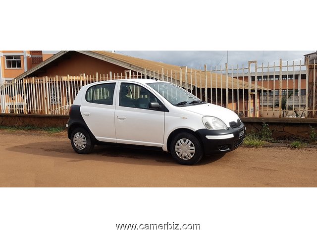 2005 Toyota Yaris Automatique Full Option Avec 4WD(4X4) a Vendre - 3218