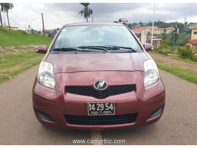   2009 Toyota YARIS Automatique. YAOUNDE.  - 32618