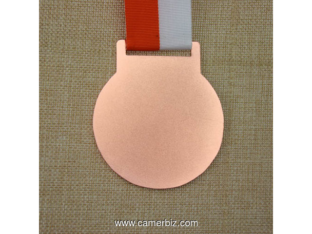 Lennon Loop Custom Medals - 3268