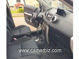 2006 Toyota IST Automatique avec 4WD. YAOUNDE.  - 32704
