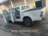 13,800,000FCFA-TOYOTA PICKUP HILUX VIGO-DOUBLE CABINE VERSION 2017-OCCASION EN OR - 33119