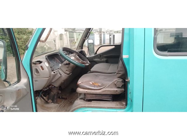 3,900,000FCFA CAMIONETTE MITSUBISHI FUSO CANTER 4X4WD VERSION 1997 OCCASION DU CAMEROUN EN BON ETAT  - 33120