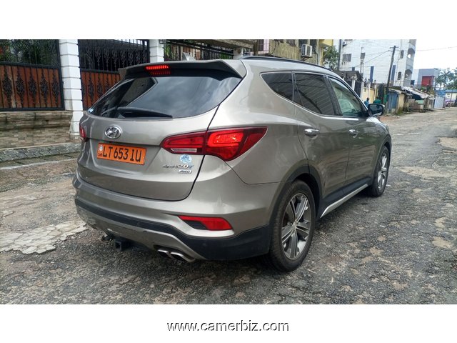 8,500,000FCFA HYUNDAI SANTA FE 4X4WD-VERSION 2016-OCCASION DU CAMEROUN EN BON ETAT - 33160