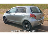 2009 Toyota Yaris Automatique avec 4WD à vendre à Yaoundé. 