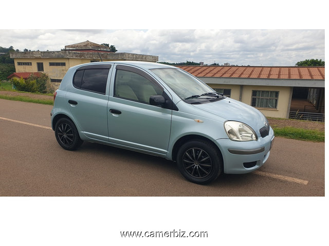 2005 Toyota YARIS Automatique avec 4WD. YAOUNDE. 2 - 33269