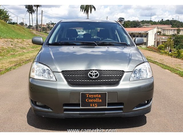 2004 Toyota Corolla 115 à vendre à Yaoundé. Manuelle, Climatisation, Moteur 4 Cylinder - 33354