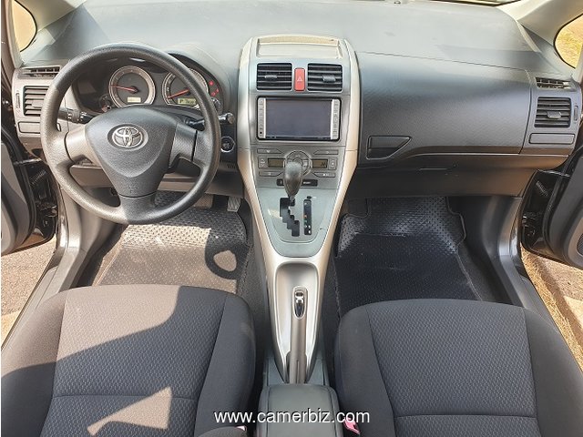  2010 Toyota AURIS 4WD. YAOUNDE..  - 33722