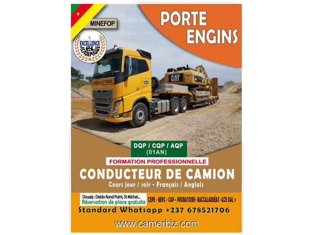 CONDUITE DU CAMION PORTE ENGIN LOURD  - 33793