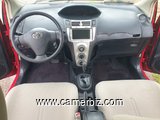 2008 Toyota YARIS Automatique avec 4WD. YAOUNDE - 33979