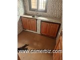 Studio pour bureaux avec parking à Essos bordure de route principale - 34248