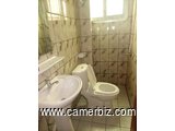 Bel Appartement avec eau chaude parking, forage à Nkoabang - 34279