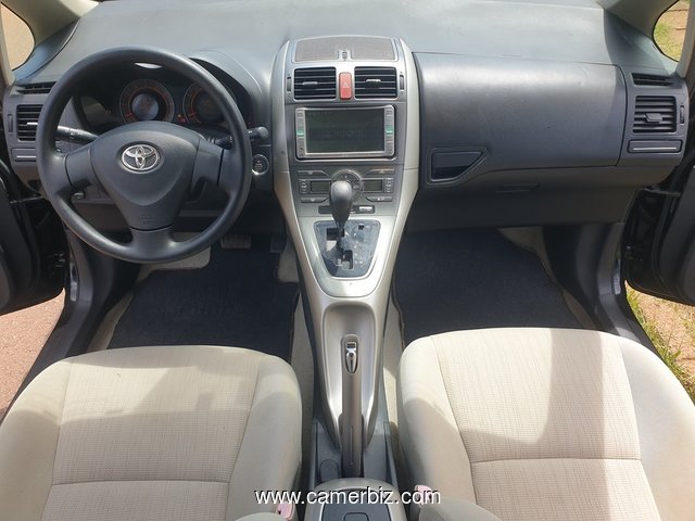 2009 Toyota AURIS. YAOUNDE. - 34346