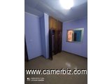 Appartement avec Forage, parking à Nsam Obam. 2 chambres 2 douches  - 34351