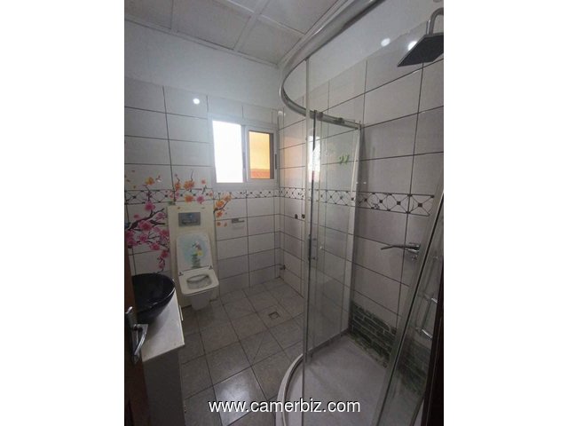 Appartement avec eau chaude Forage, parking à Ahala. Accès à pieds - 34366