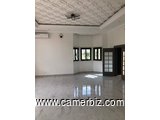 YAOUNDÉ ODZA petit marchée Duplex haut standing nouvellement construit  À vendre superficie :1000 m2 - 34370
