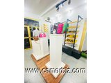 Boutique à louer a Bastos - 34429