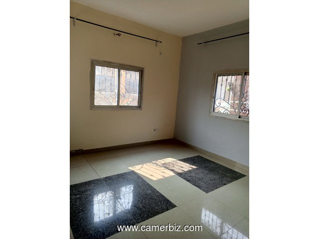 Magnifique Appartement à louer à Ahala Nanga city accés goudronné - 34433