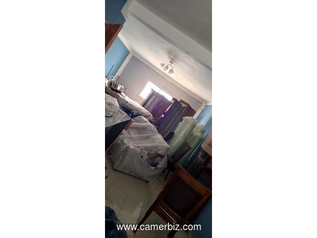 Duplex spacieux avec parking, eau chaude, baignoire, dependance à Ahala. Accès goudronné - 34434